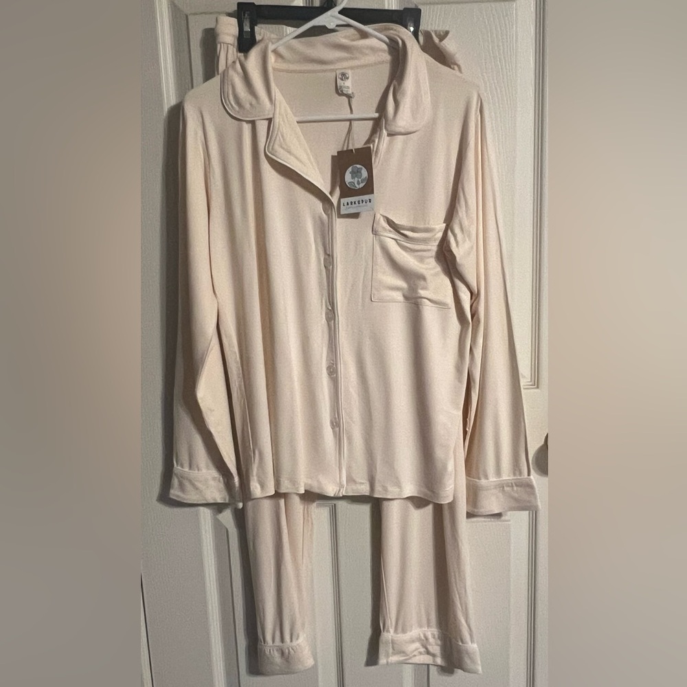 NWT Larkspur Baby Company Soft Cream Pajama Set